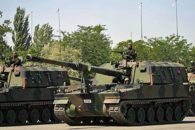 土耳其“佛提纳”155毫米自行火炮图源：社交媒体