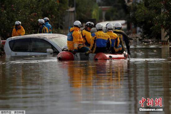 台风“海贝思”袭日致44人死 关东地区数万户停电