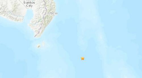 菲律宾南部附近海域发生5级地震 震源深75.3公里