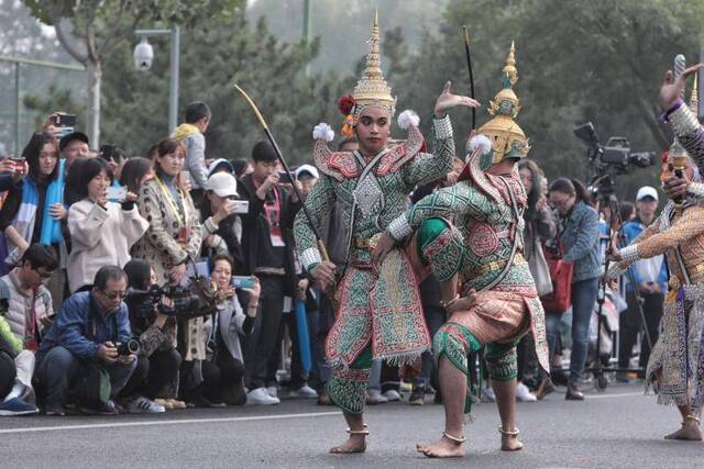 看民族舞蹈品优秀剧目“2019年中关村舞蹈节”开幕