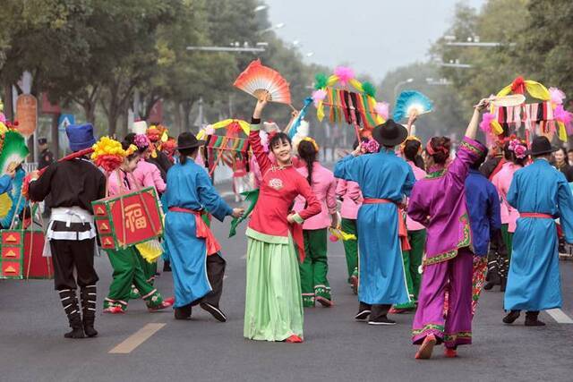 400余人巡游 2019年中关村舞蹈节开幕 组图