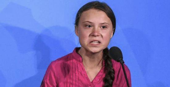 ▲在联合国气候大会上发表“咆哮式演讲”的瑞典少女Greta Thunberg（图via网络）