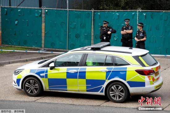 英媒称集装箱内39具遗体为中国籍中使馆人员核实