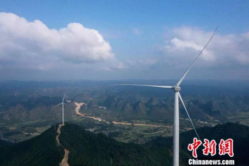 如巨兽一般的大风车咋运上崇山峻岭媒体解读图