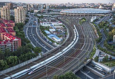 京沪高铁IPO来了 8年运送10亿人次平均日赚3500万