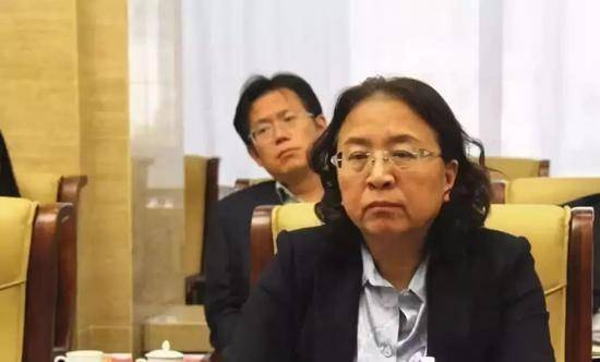 女厅官被指涉罕见罪名 哥哥是敛财4.5亿的内蒙虎