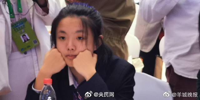 15岁女生获邀世界顶尖科学大会 现场最年轻科学家