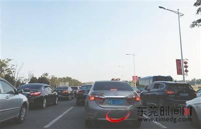 迎宾路杀入东莞拥堵道路榜单第一名 第三季度堵了76天