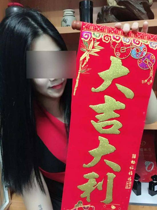 撒撒娇就“赚”上千万 小心“工艺品店妹妹”上线