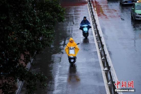 华北地区有阴雨天气 黄淮江淮大气扩散条件较差