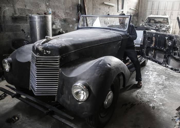 巴勒斯坦加沙男子Munir al-Shindi旧日工作变兴趣热衷翻新古董老爷车