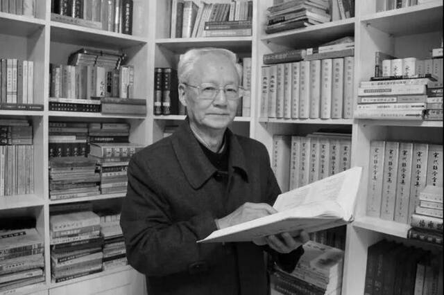 87岁著名史学家胡昭曦逝世，曾任中国宋史研究会副会长
