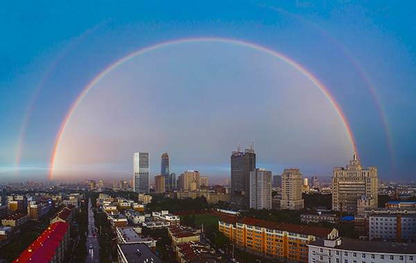 2019年6月11日傍晚，一场强降雨过后，俯瞰吉林省长春市区。新华社记者许畅摄