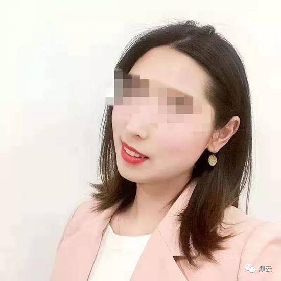 坠楼女教师何青