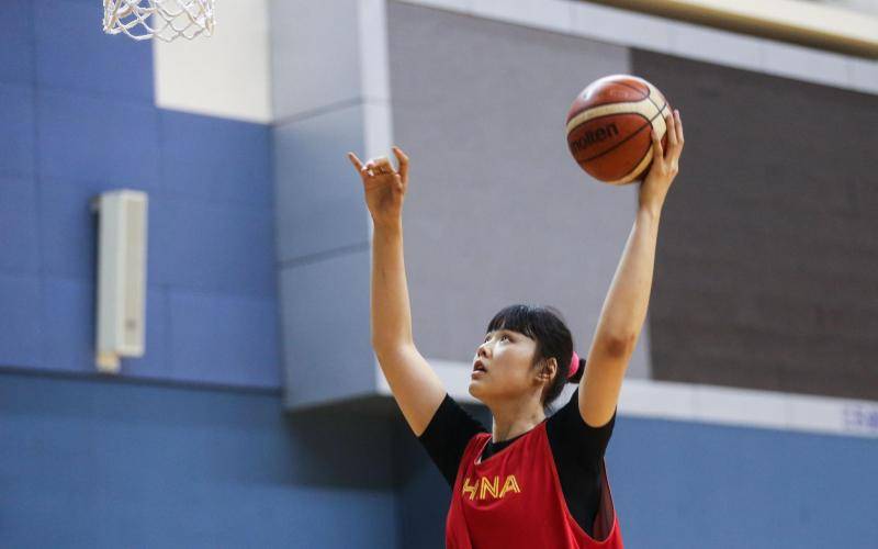 奥运资格赛1分惜败韩国队，中国女篮不能再输了