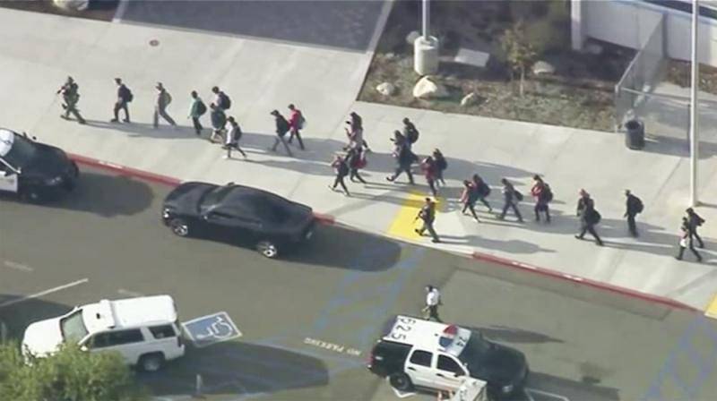 美国加州高中枪击案致2名学生死亡 白宫回应