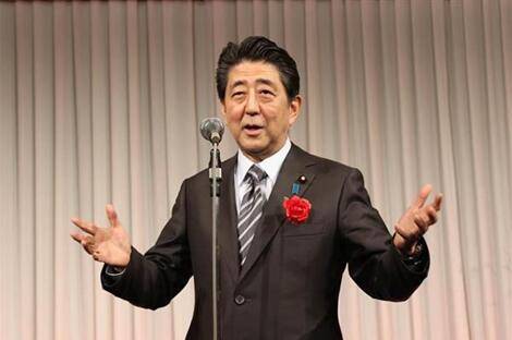 安倍刚成任职时间最长首相 在野党就来“添堵”