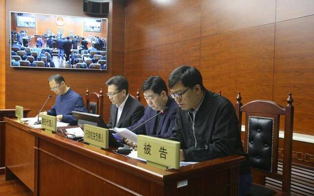 市民因公房问题起诉政府 西城区区长孙硕出庭应诉