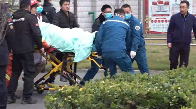 解密梁宝寺矿难零死亡：消防机器人喷水百米参与救援