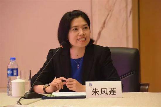 国台办新任女发言人亮相 巧妙回应“骗子变间谍”