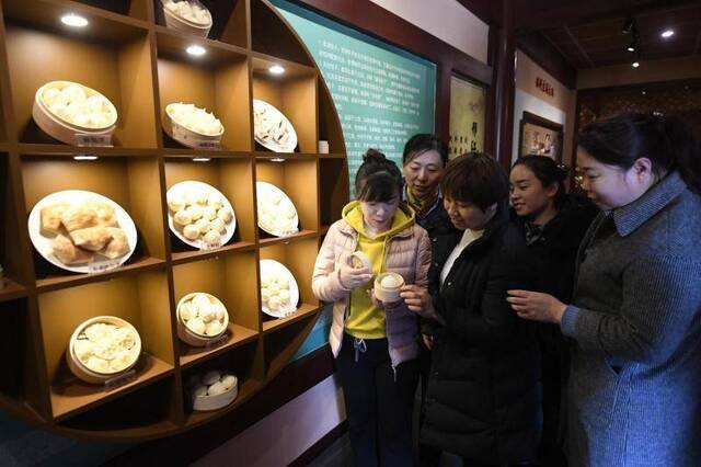 庆丰包子铺开展馆 全息技术、幻影成像展示包子文化