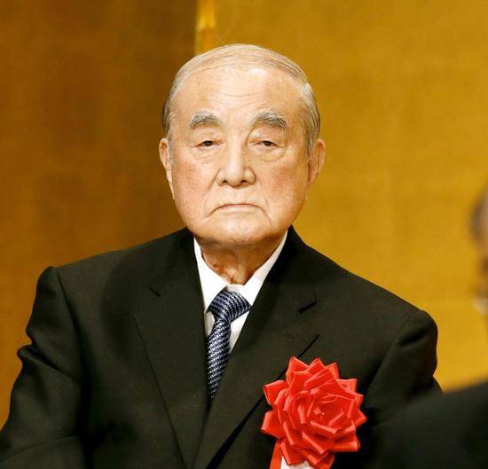 中曾根康弘去世 曾呼吁安倍晋三政权正视历史