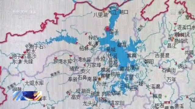 鄱阳湖水位跌破8米进入极枯水期