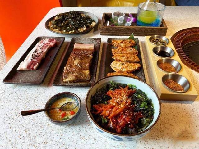 林更新的“爸爸烤肉”开了新店，值得打卡吗？