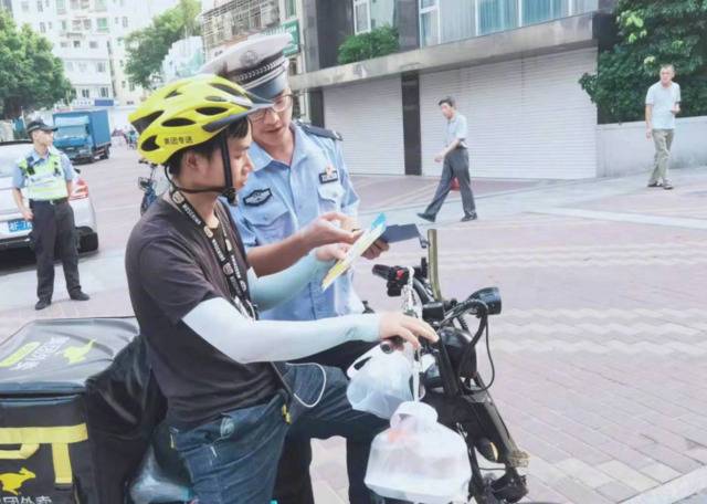 深圳将出台规定 拟对电动自行车登记上“牌”管理