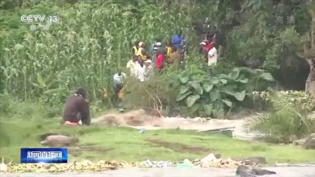 东非多地洪水泛滥 肯尼亚渔民被困三天才被救起