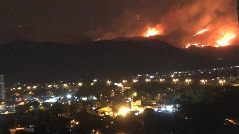 香港消防昨接获13宗山火报告 郊野公园山火严重