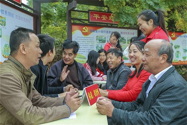 镜头  畅通信访举报渠道 广泛收集问题线索