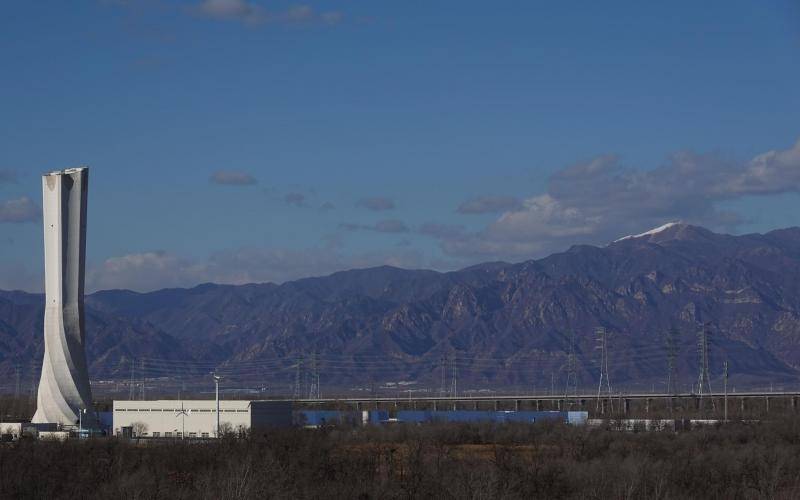 京北现“海坨戴雪”美景 里炮村村民天天见