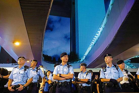 图为香港警队