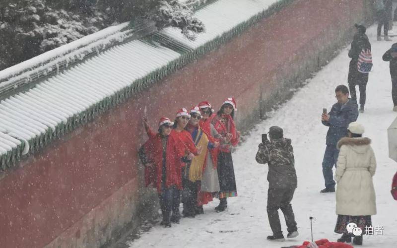 第二场雪｜朋友圈雪景图斗不过？拿走不谢！