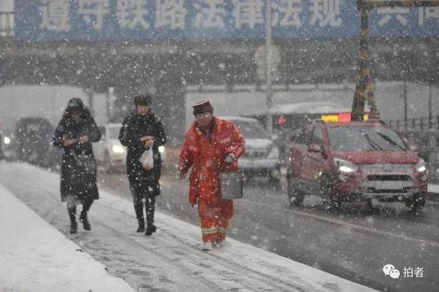 第二场雪｜朋友圈雪景图斗不过？拿走不谢！