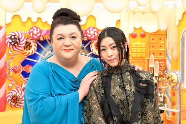 贵妇松子、宇多田光一起做节目