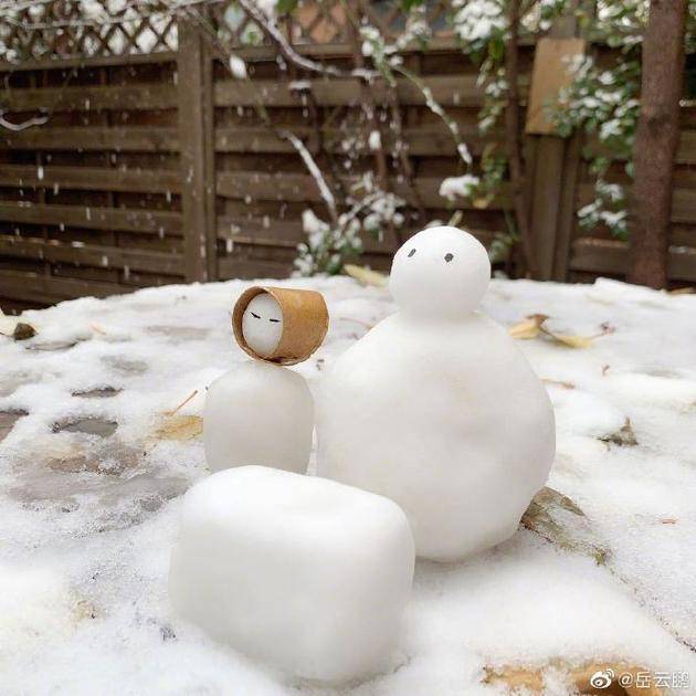 岳云鹏堆雪人照