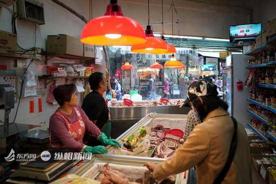 2019年12月20日上午，澳门红街市某熟食店