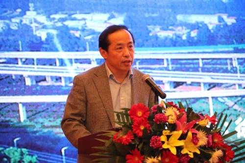 省交通运输厅  济青高速公路改扩建绿色科技示范工程技术交流会召开
