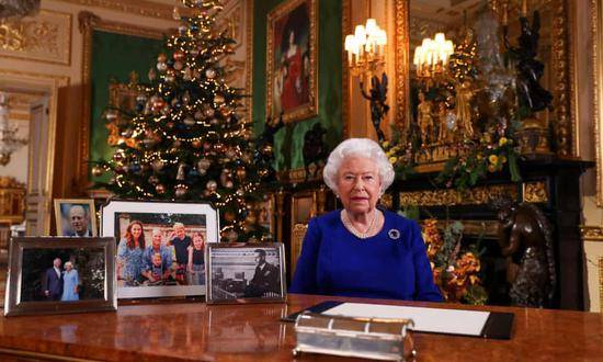 英女王今年好难：丈夫车祸次子丑闻国家政局动荡