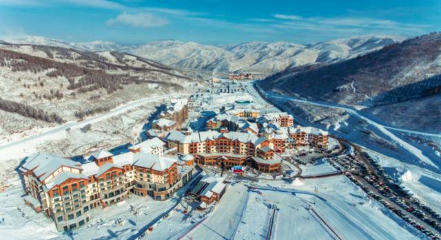 冬天来太舞小镇滑雪，享受最美好的冰雪假期