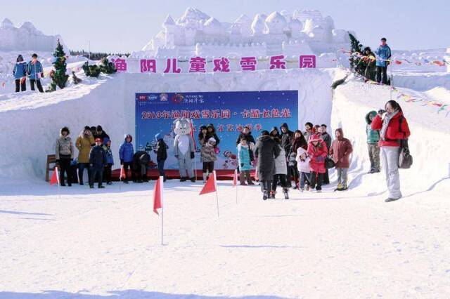 滑雪、采摘、赏菊、逛庙会……这个冬天平谷热闹多