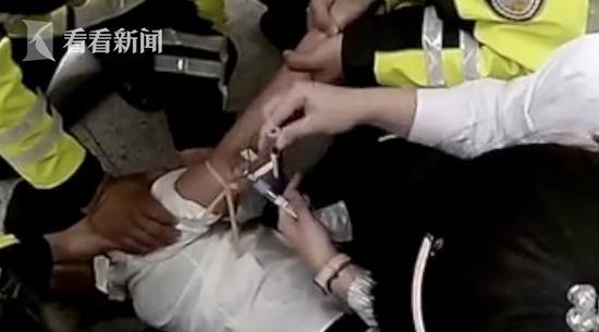 女子醉驾抵赖被监控打脸仍否认：我骗你不是人