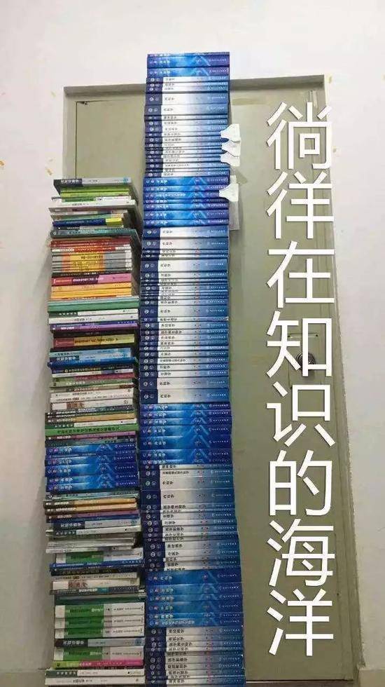 本科医学生教材，被誉为”蓝色生死恋”的系列丛书。