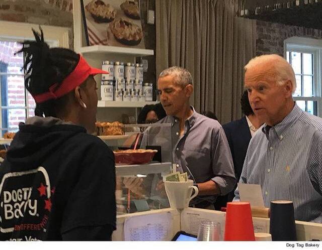 两人一同在华盛顿一家面包店里点餐。（图源：NBC）