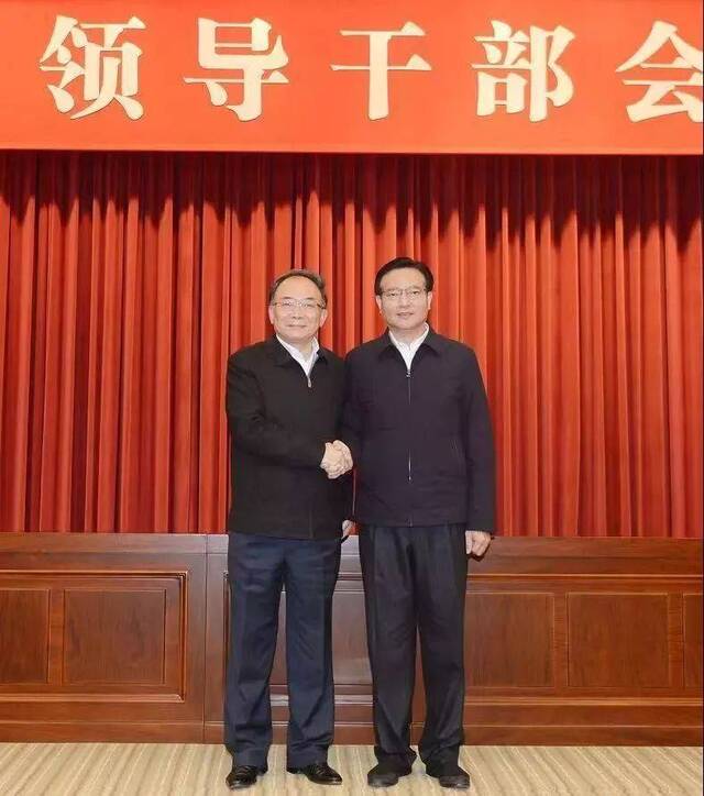 江苏无锡市委书记市长同时调整 黄钦任市委书记