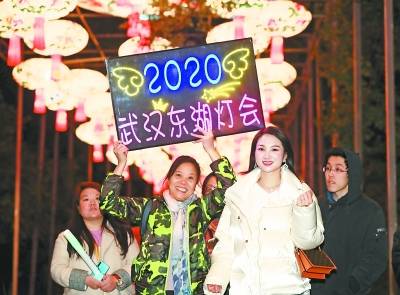 东湖灯会2020元旦一天两上央视