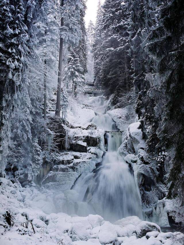 到此一游丨童话里的瀑布，藏在德国黑森林里