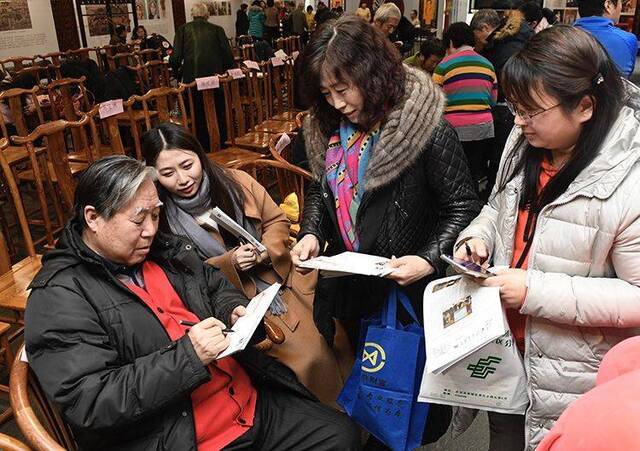 新一轮生肖票来了 “庚子年”特种邮票、封中封首发